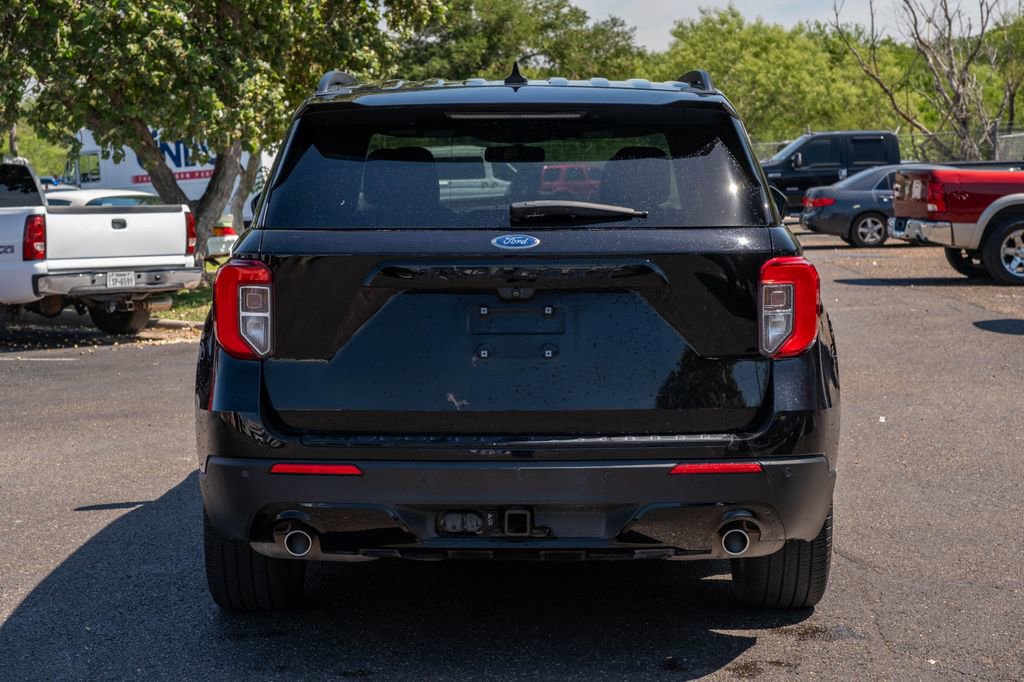 Certified 2023 Ford Explorer ST-Line w/ Class IV Trailer Tow Package RWD image 4