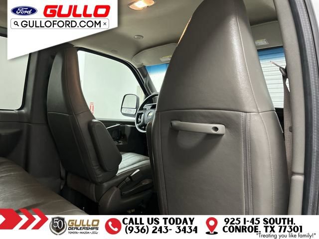 Used 2023 Chevrolet Express 3500 LS RWD image 16