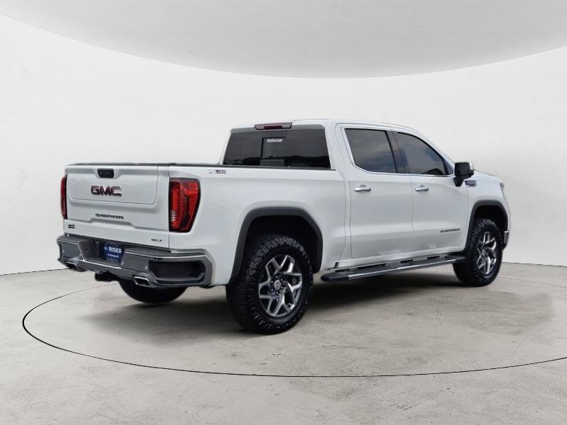 Used 2022 GMC Sierra 1500 SLT w/ SLT Premium Plus Package AWD/4WD image 3