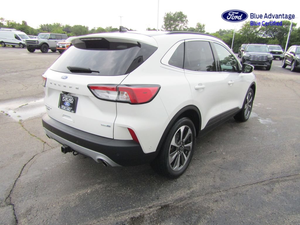 Certified 2020 Ford Escape Titanium AWD/4WD image 10
