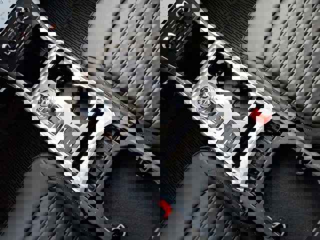 Certified 2023 Ford Edge SEL w/ Convenience Package image 9