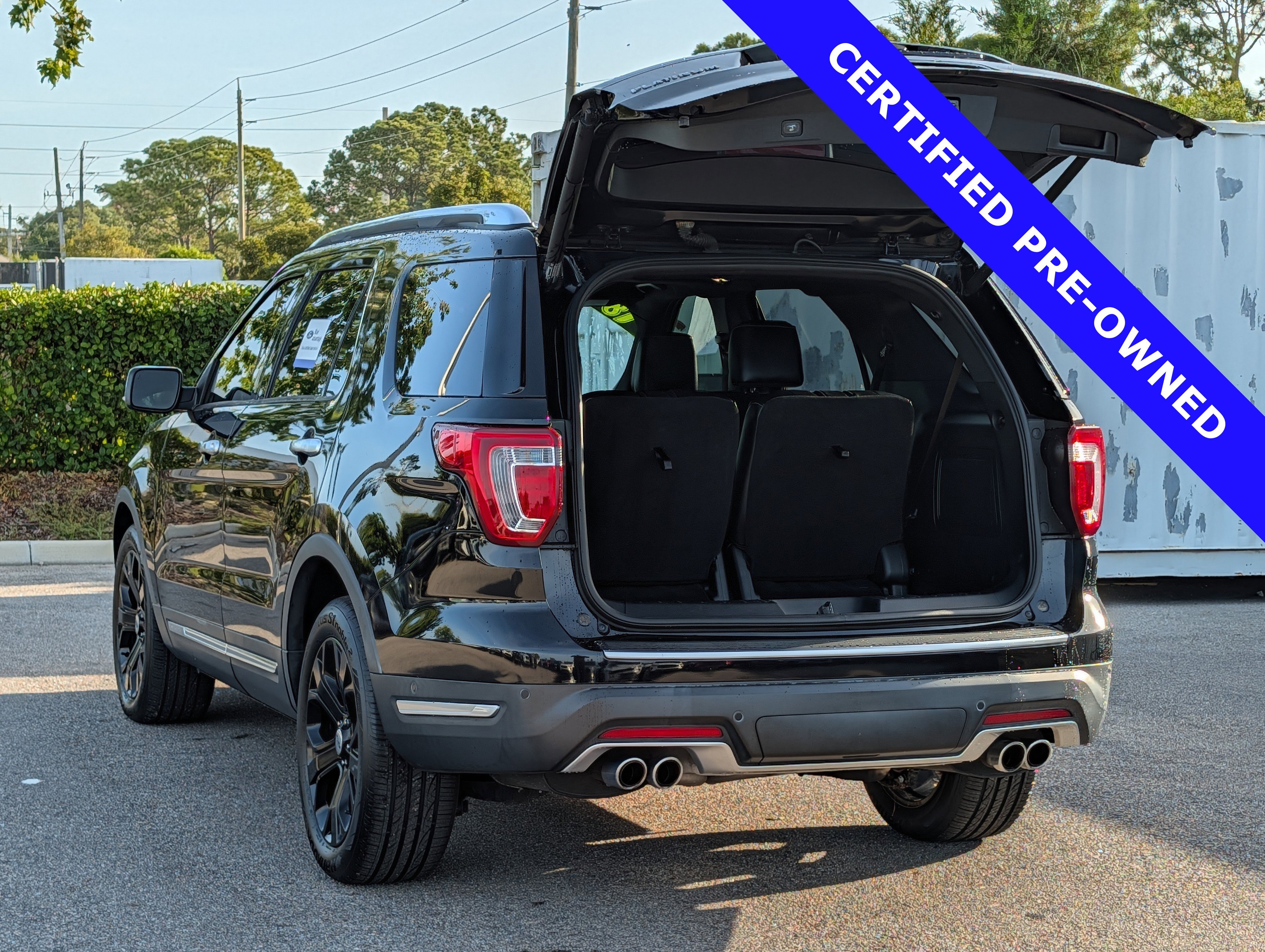 Certified 2018 Ford Explorer Platinum AWD/4WD image 13