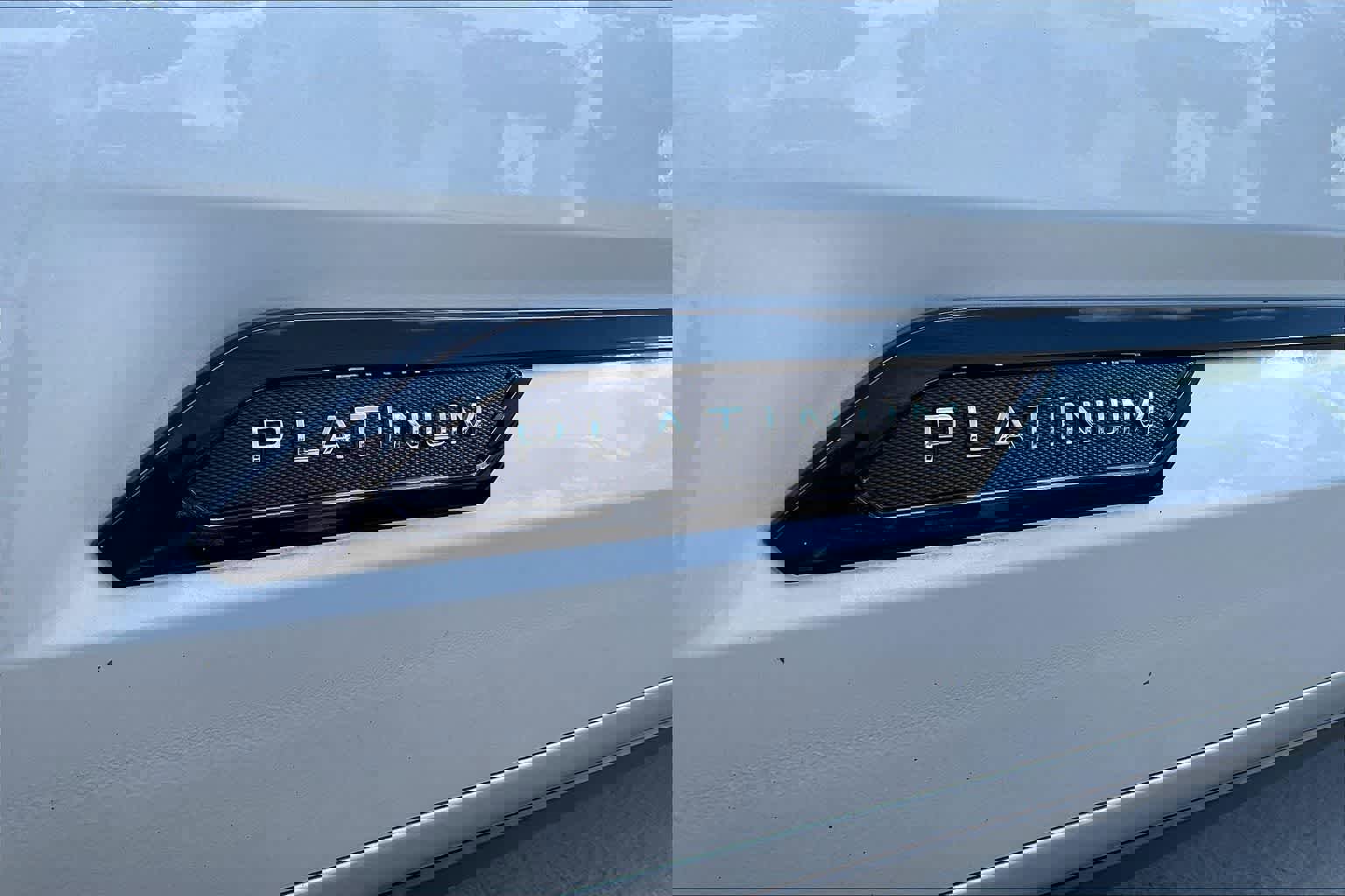 Used 2024 Toyota Tundra Platinum image 9