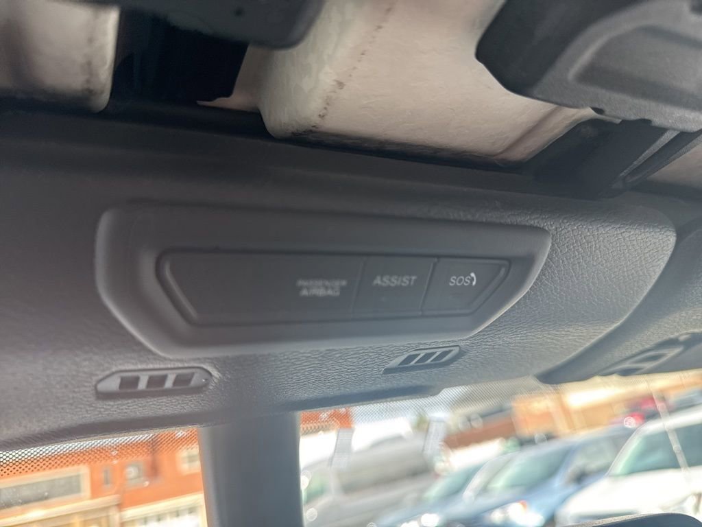 Used 2023 Jeep Wrangler Unlimited Sahara w/ Cold Weather Group image 28