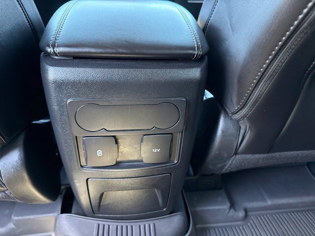 Certified 2023 Ford Explorer XLT w/ Equipment Group 202A RWD image 16