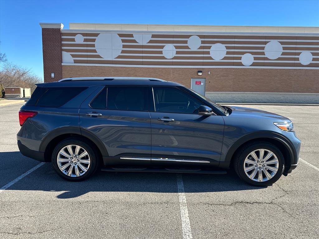 Certified 2021 Ford Explorer Limited w/ Equipment Group 301A image 6