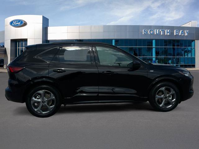 Certified 2024 Ford Escape ST-Line w/ Tech Pack #1 FWD image 6