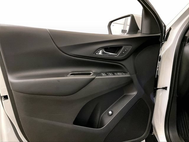 Used 2019 Chevrolet Equinox LT w/ Sun & Navigation Package AWD/4WD image 22