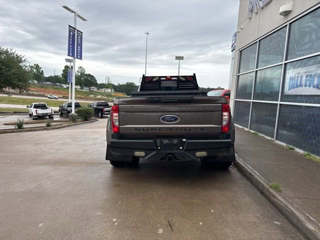 Certified 2021 Ford F350 4x4 Crew Cab DRW Super Duty image 6