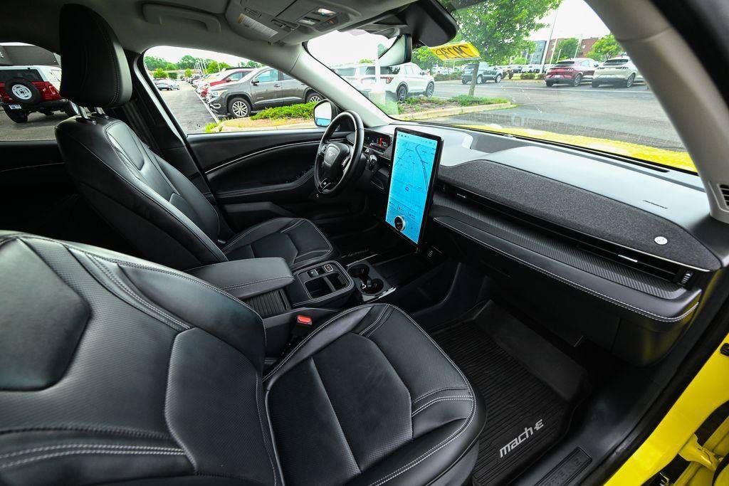 Certified 2025 Ford Mustang Mach-E Premium AWD/4WD image 24