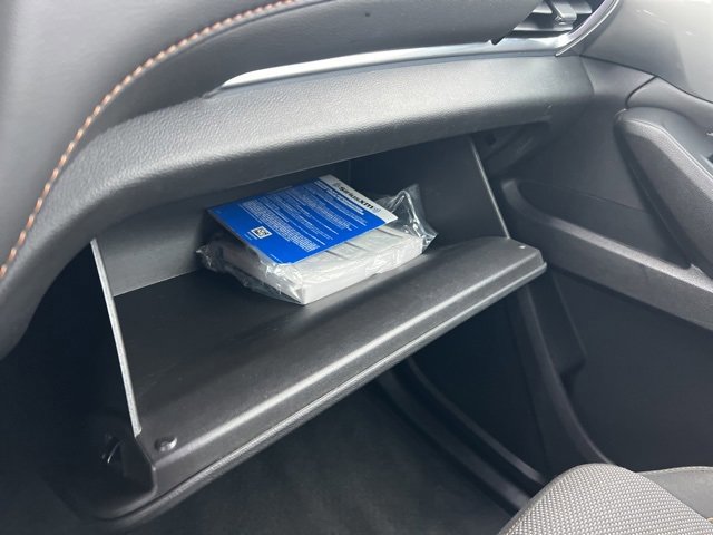 Used 2021 Chevrolet Traverse LT image 17