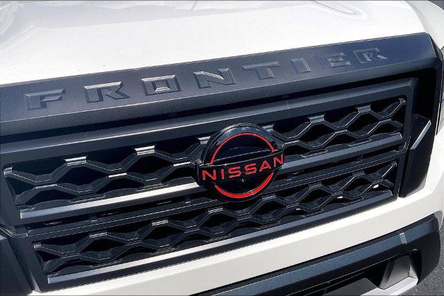 Used 2024 Nissan Frontier Pro-X RWD image 29