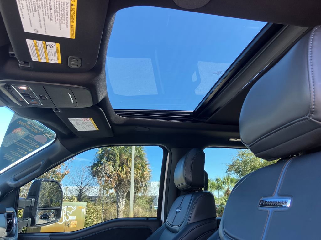 Certified 2025 Ford F450 Platinum w/ FX4 Off-Road Package AWD/4WD image 35