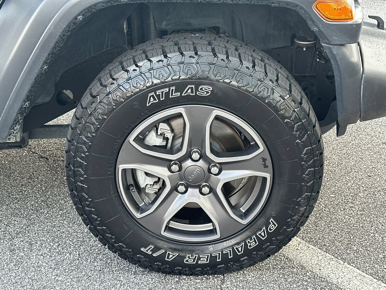 Used 2019 Jeep Wrangler Unlimited Sport S AWD/4WD image 14