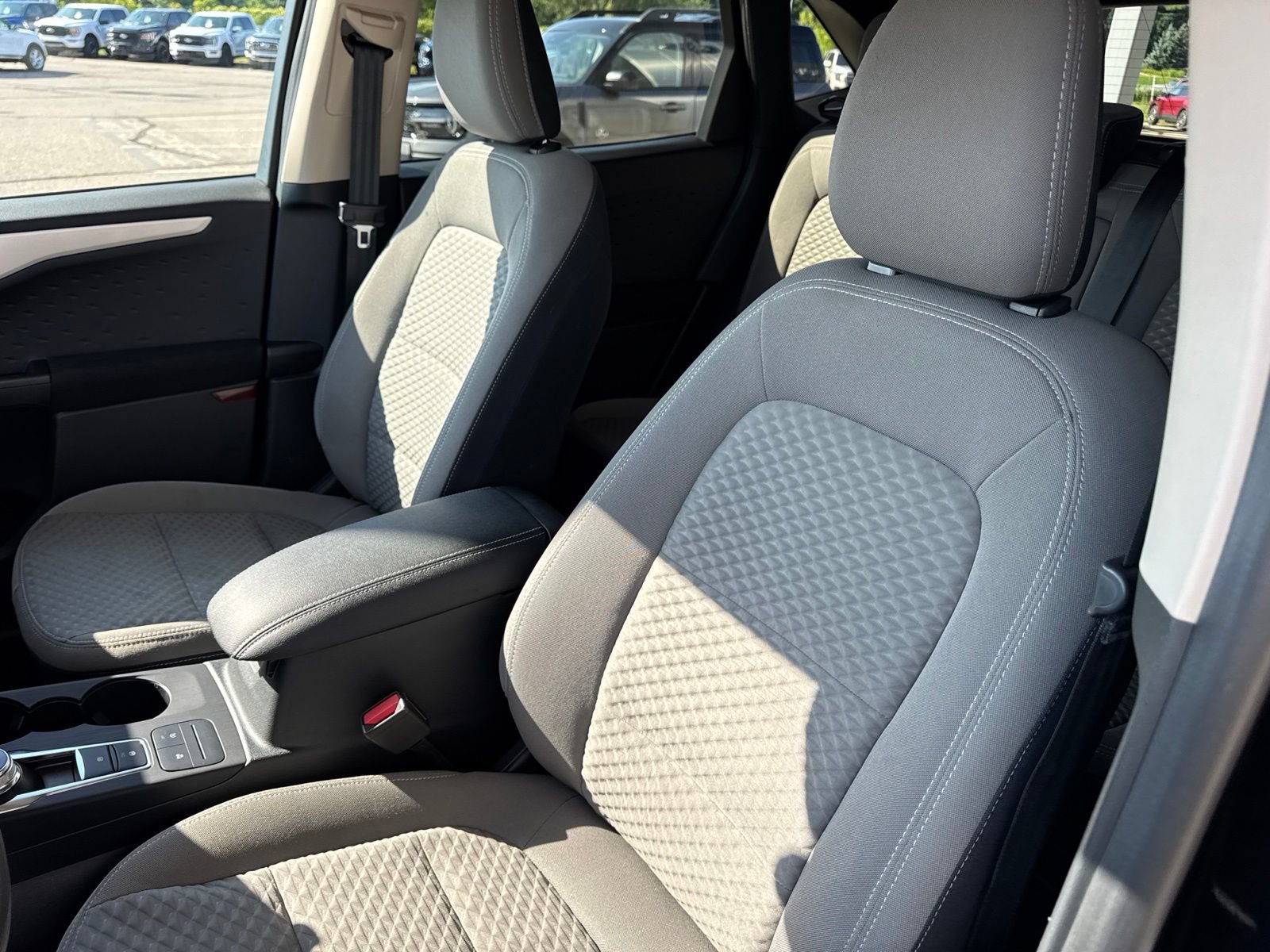 Certified 2020 Ford Escape SE AWD/4WD image 21