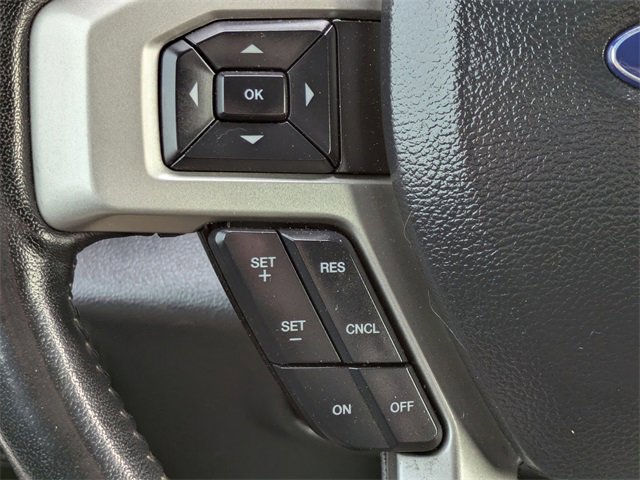 Certified 2022 Ford F350 Lariat w/ Black Appearance Package image 25