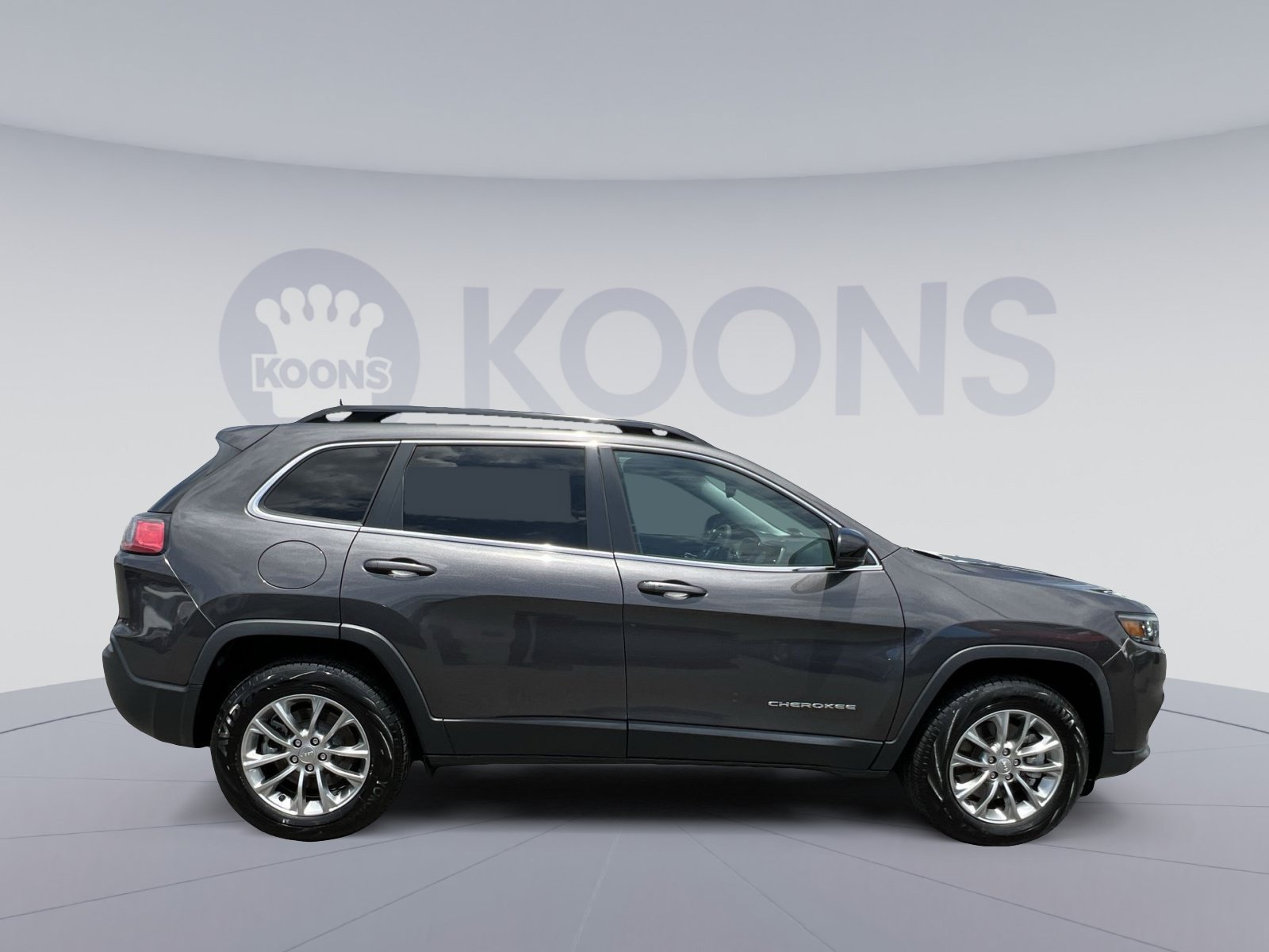 Used 2022 Jeep Cherokee Latitude Lux w/ Sun & Sound Group AWD/4WD image 17