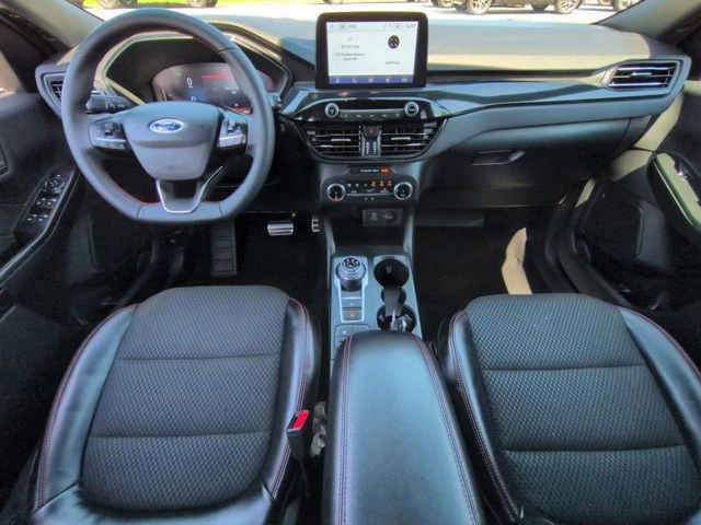 Certified 2023 Ford Escape ST-Line w/ Equipment Group 301A FWD image 17