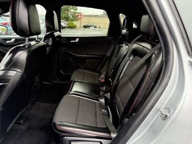 Certified 2024 Ford Escape ST-Line image 15