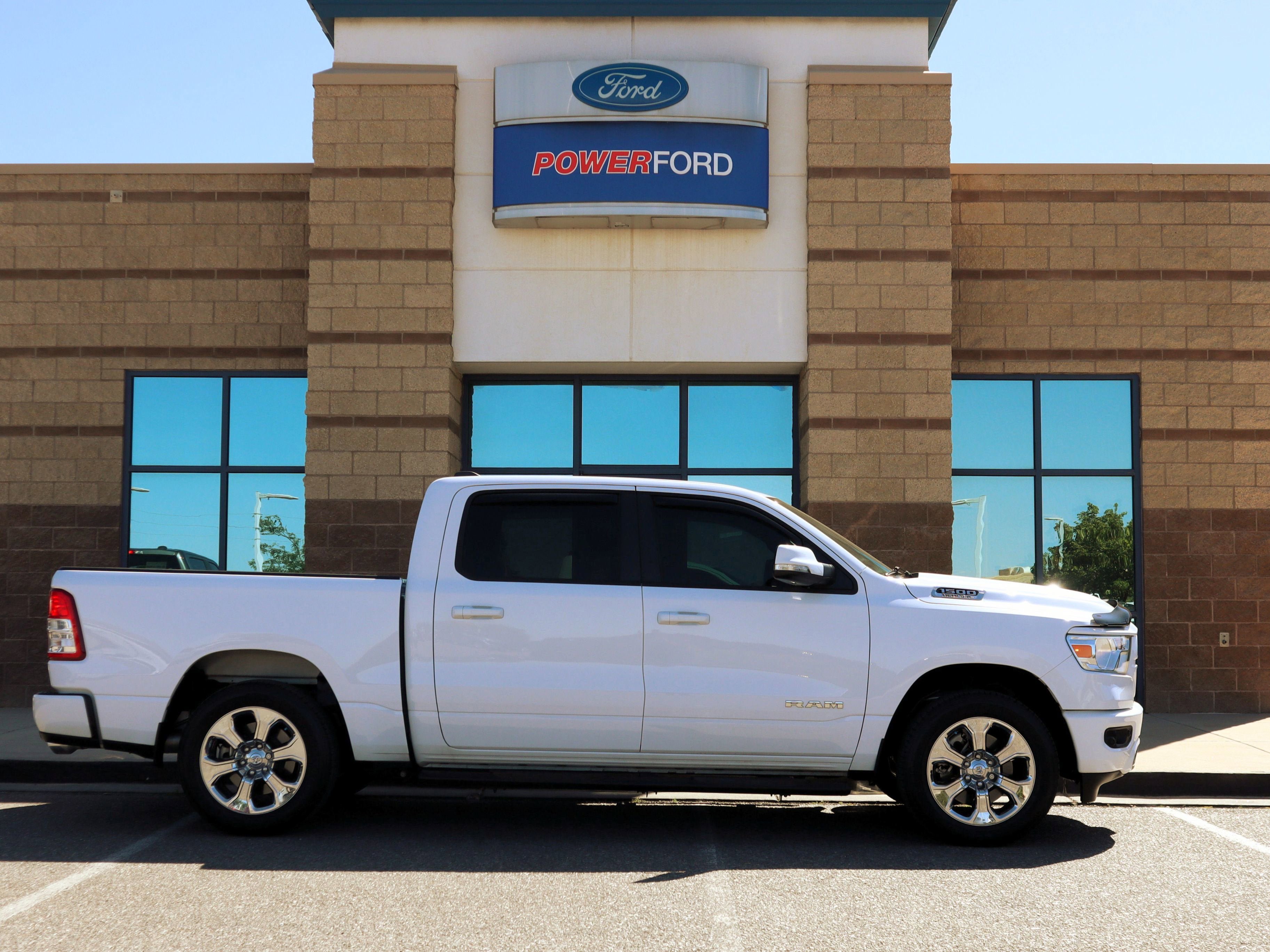 Used 2022 RAM 1500 Big Horn AWD/4WD image 5