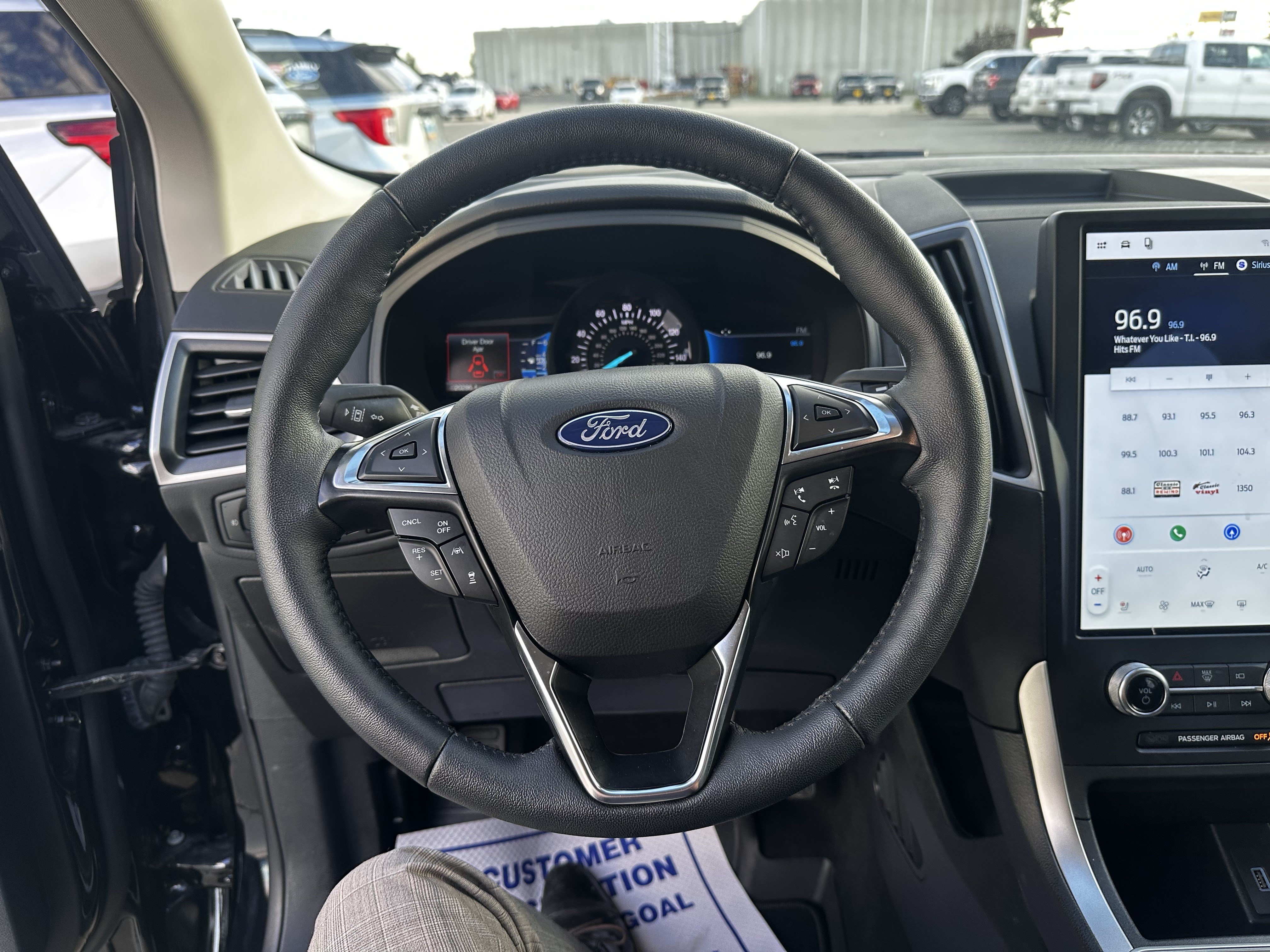 Certified 2024 Ford Edge SEL w/ Convenience Package AWD/4WD image 14