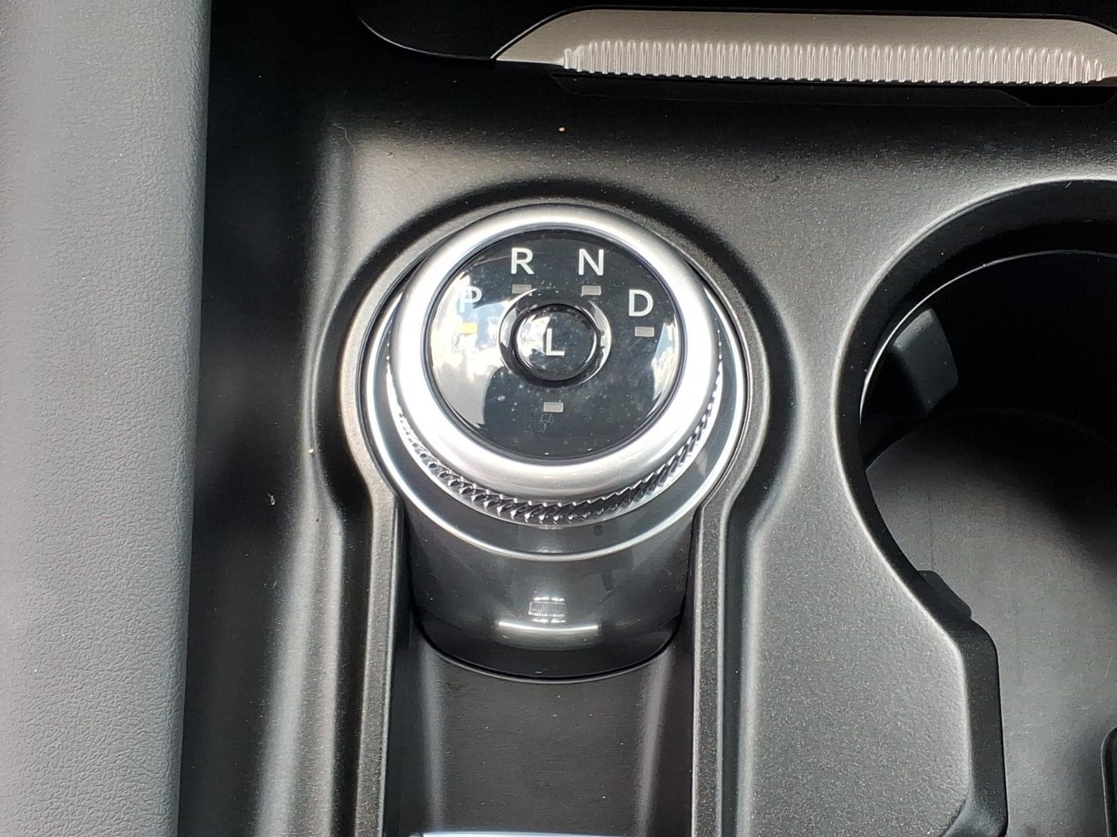 Certified 2025 Ford Explorer Active RWD image 23