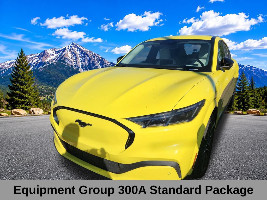 Certified 2025 Ford Mustang Mach-E Premium AWD/4WD image 5