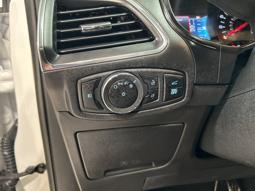 Certified 2023 Ford Edge ST w/ Convenience Package image 14