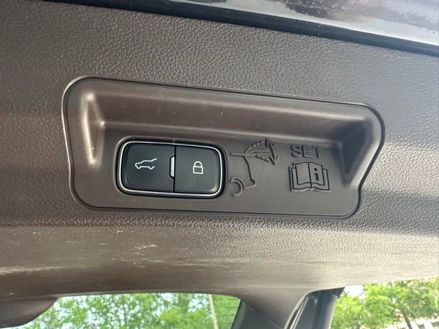 Certified 2023 Ford Explorer King Ranch RWD image 26