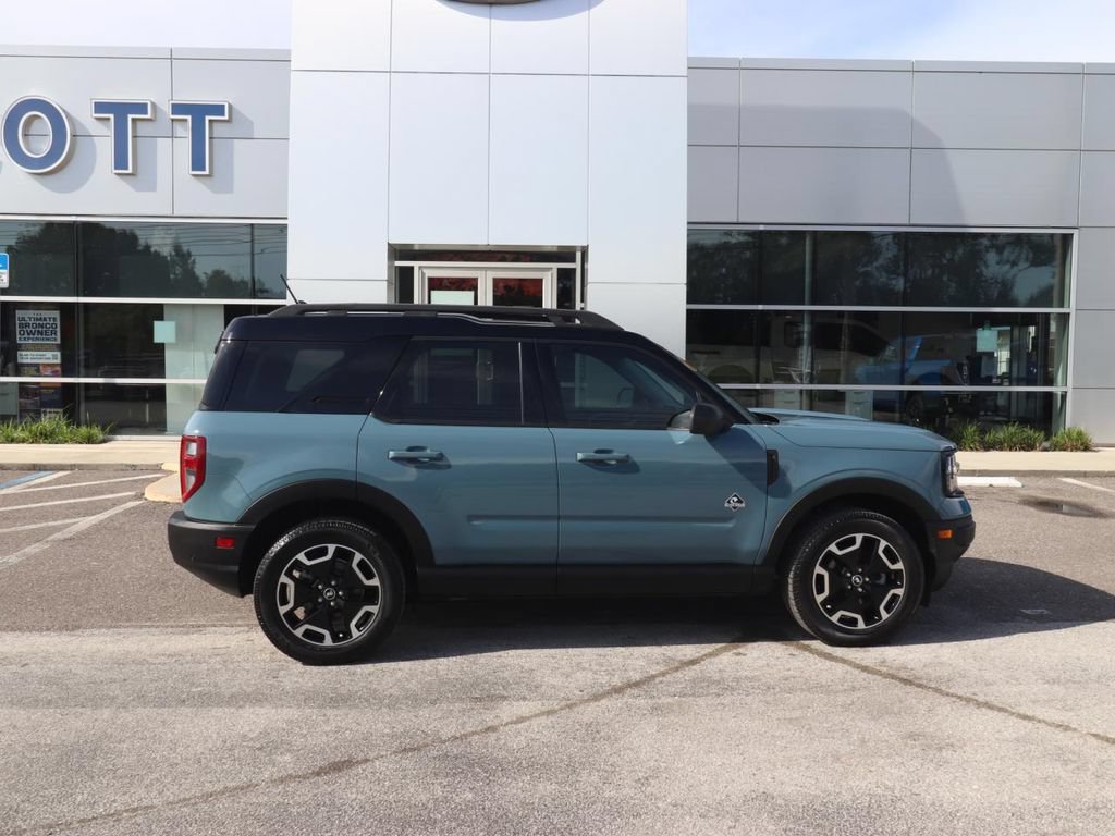 Certified 2023 Ford Bronco Sport Outer Banks AWD/4WD image 17