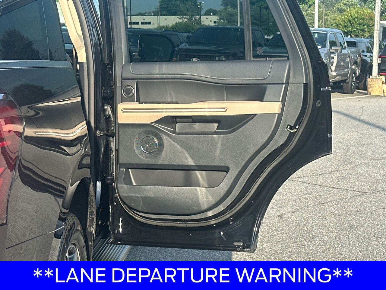 Certified 2024 Ford Expedition Limited RWD image 16