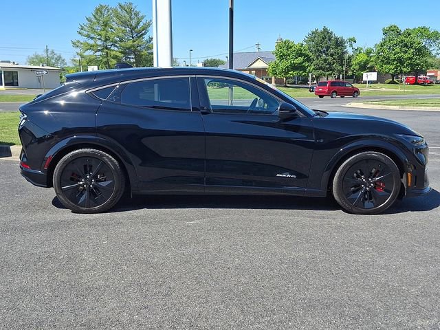 Certified 2025 Ford Mustang Mach-E GT AWD/4WD image 7