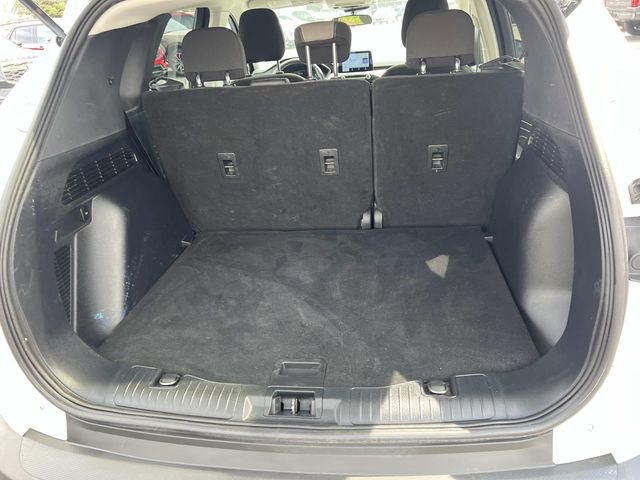 Certified 2022 Ford Escape SE w/ Cold Weather Package AWD/4WD image 11