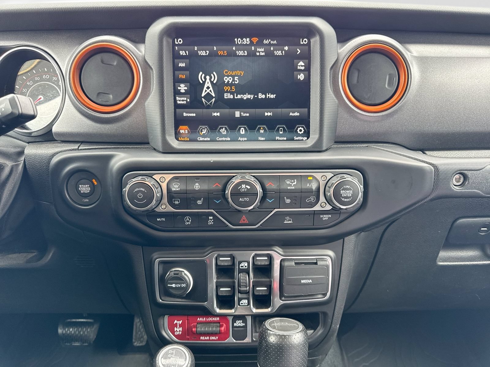 Used 2022 Jeep Gladiator Mojave w/ LED Lighting Group AWD/4WD image 33