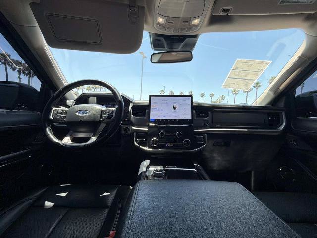 Certified 2022 Ford Expedition XLT RWD image 17