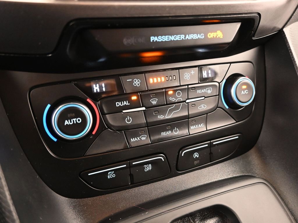 Certified 2022 Ford Transit Connect XL image 44