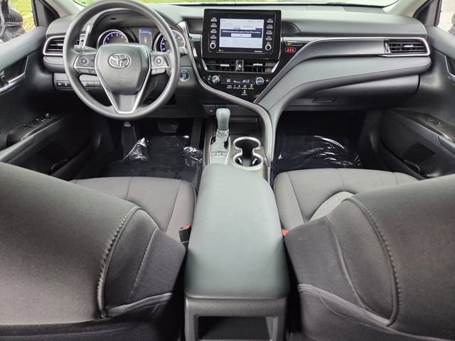 Used 2024 Toyota Camry LE w/ Convenience Package FWD image 15