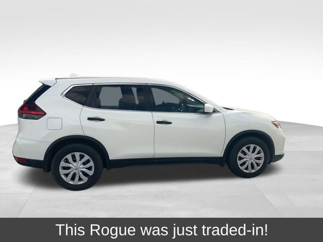 Used 2018 Nissan Rogue S image 1