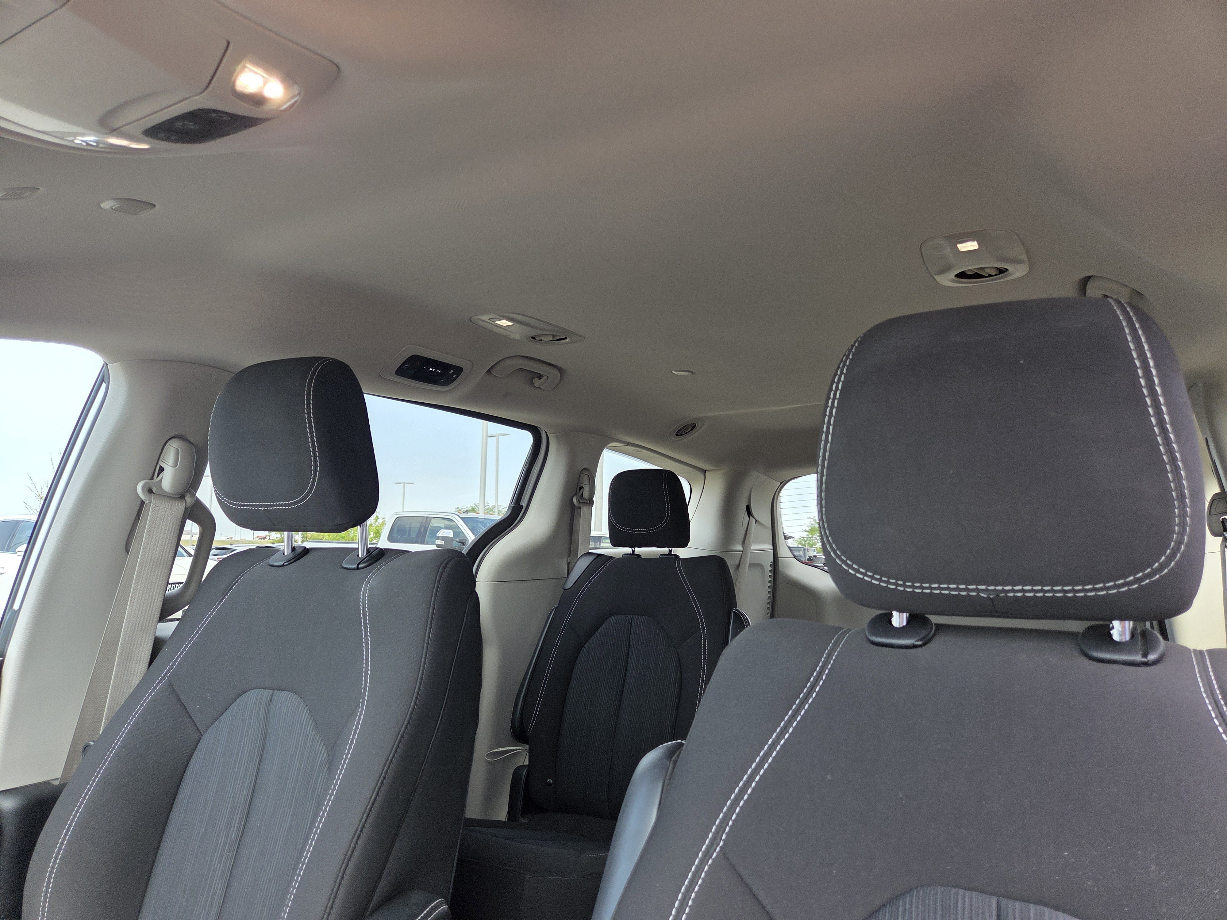 Used 2024 Chrysler Voyager LX FWD image 22