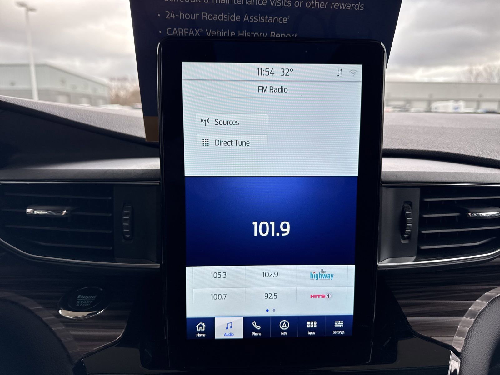 Certified 2024 Ford Explorer Limited w/ Limited Technology Package image 35