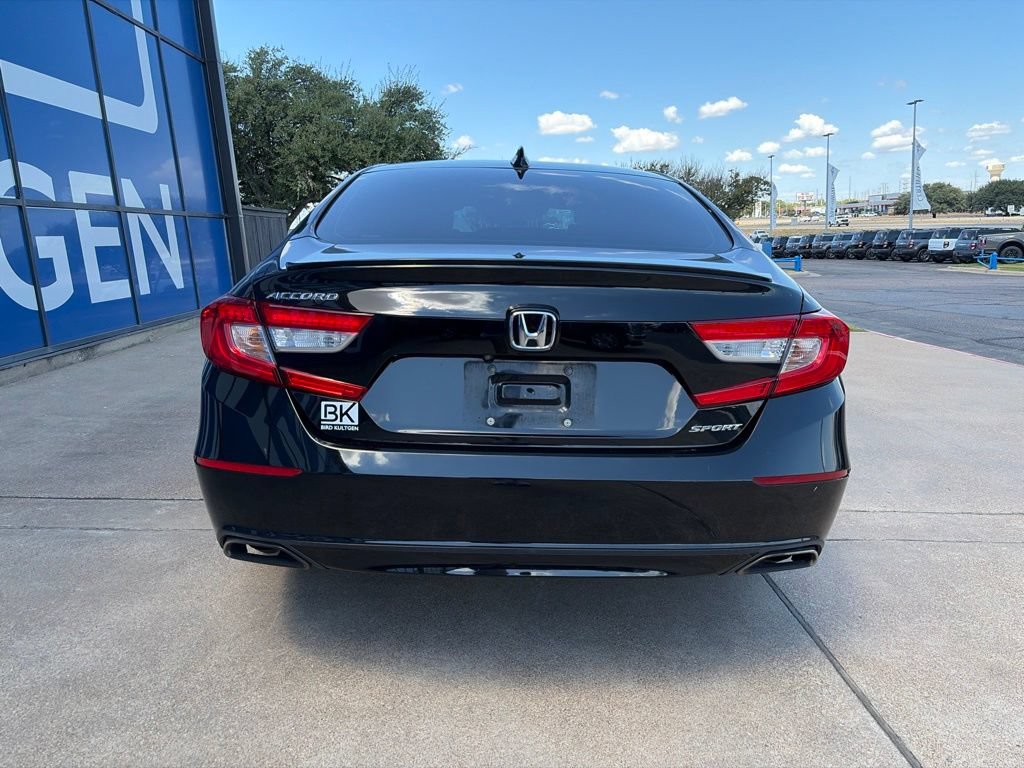 Used 2019 Honda Accord Sport image 6
