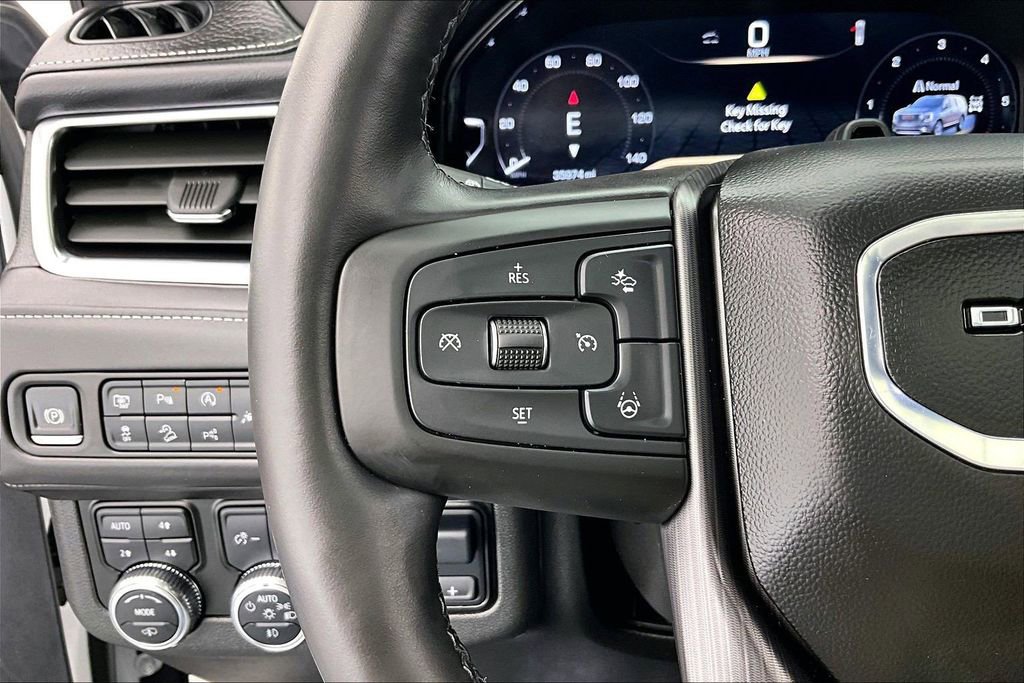 Used 2024 GMC Yukon Denali Ultimate AWD/4WD image 18