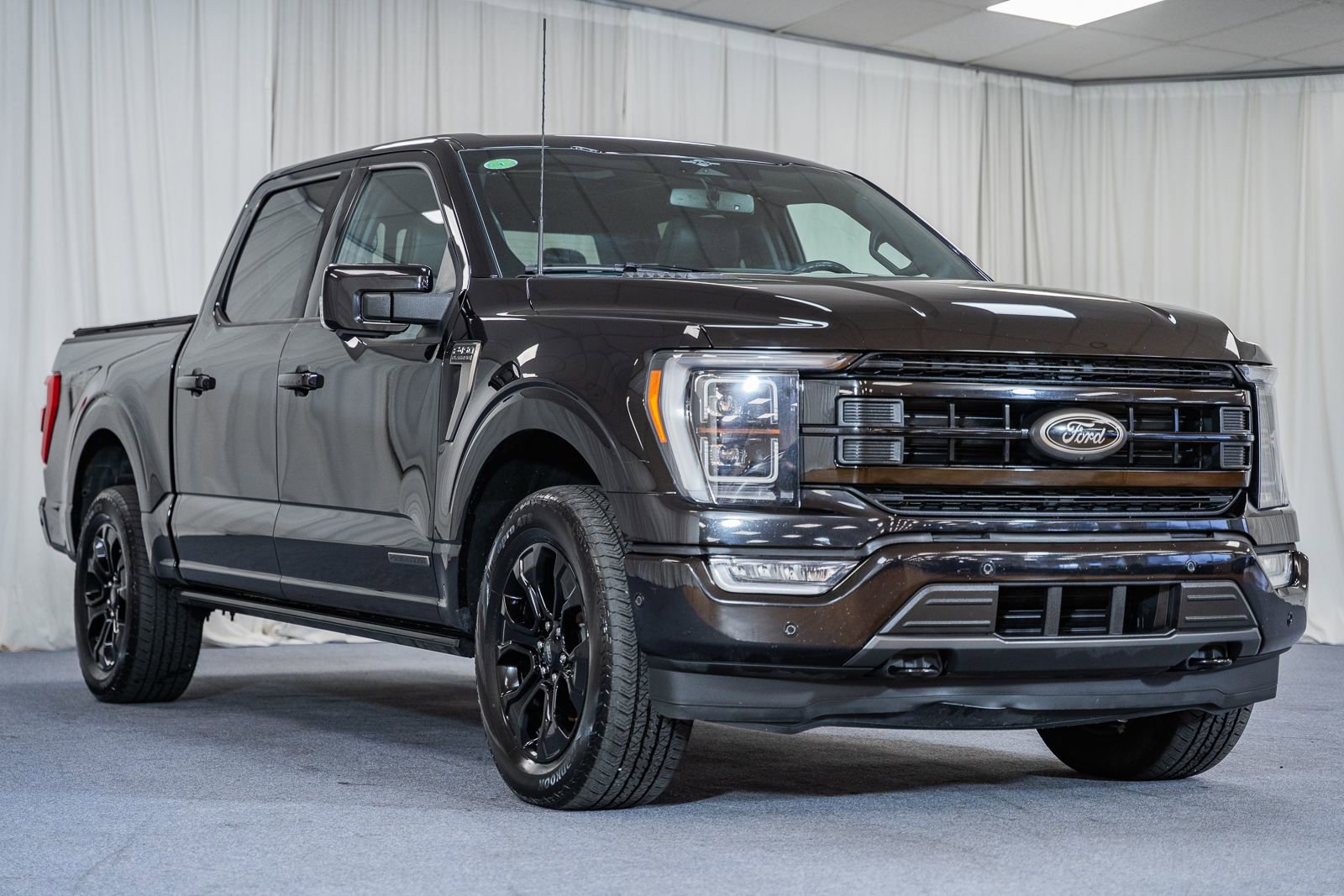 Certified 2023 Ford F150 Platinum w/ Equipment Group 701A High image 1