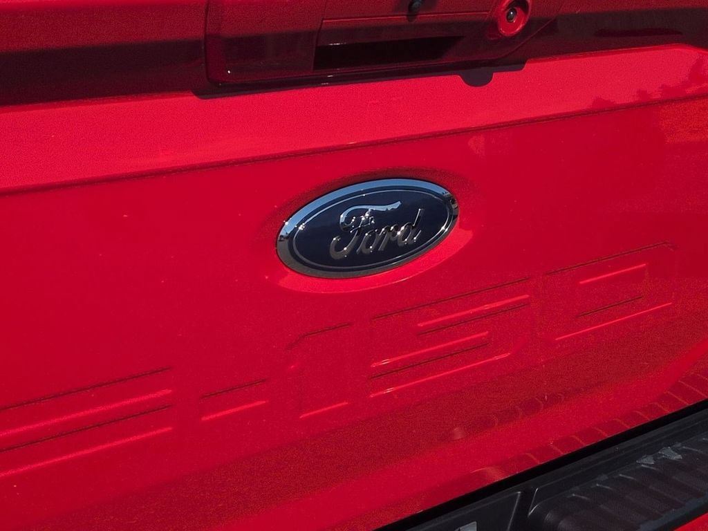Certified 2023 Ford F150 Lariat AWD/4WD image 28