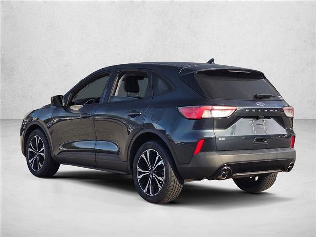 Certified 2022 Ford Escape SE w/ SE Sport Appearance Package image 5