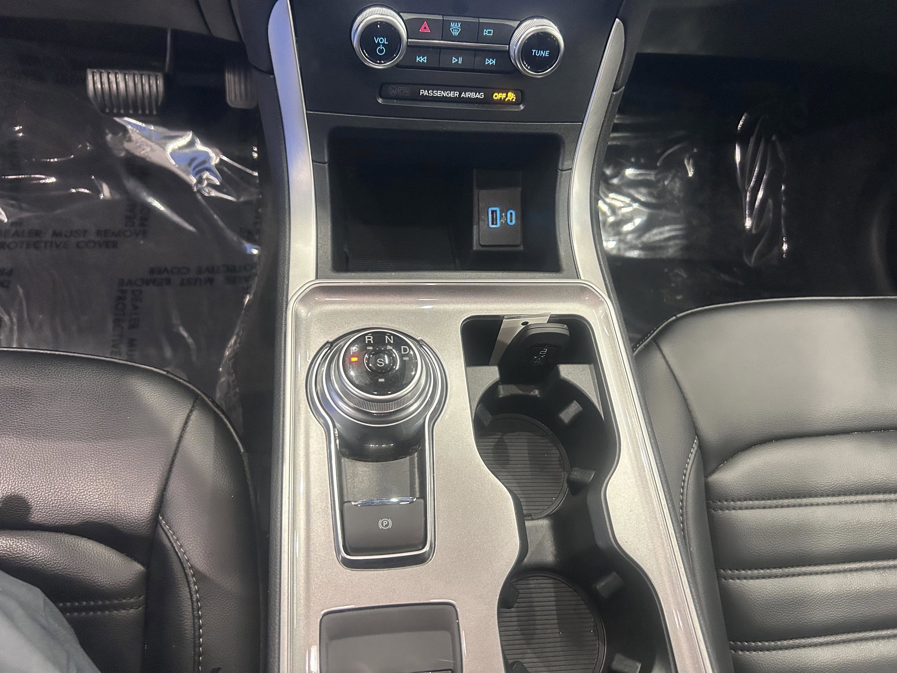 Certified 2024 Ford Edge SEL image 20