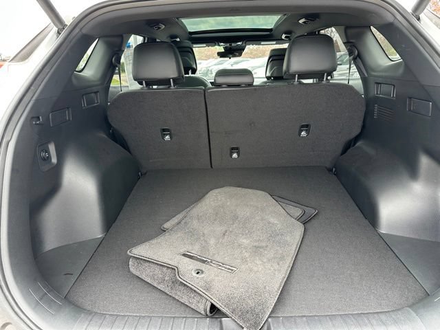 Used 2025 Kia Sportage X-Line w/ Premium Package AWD/4WD image 10