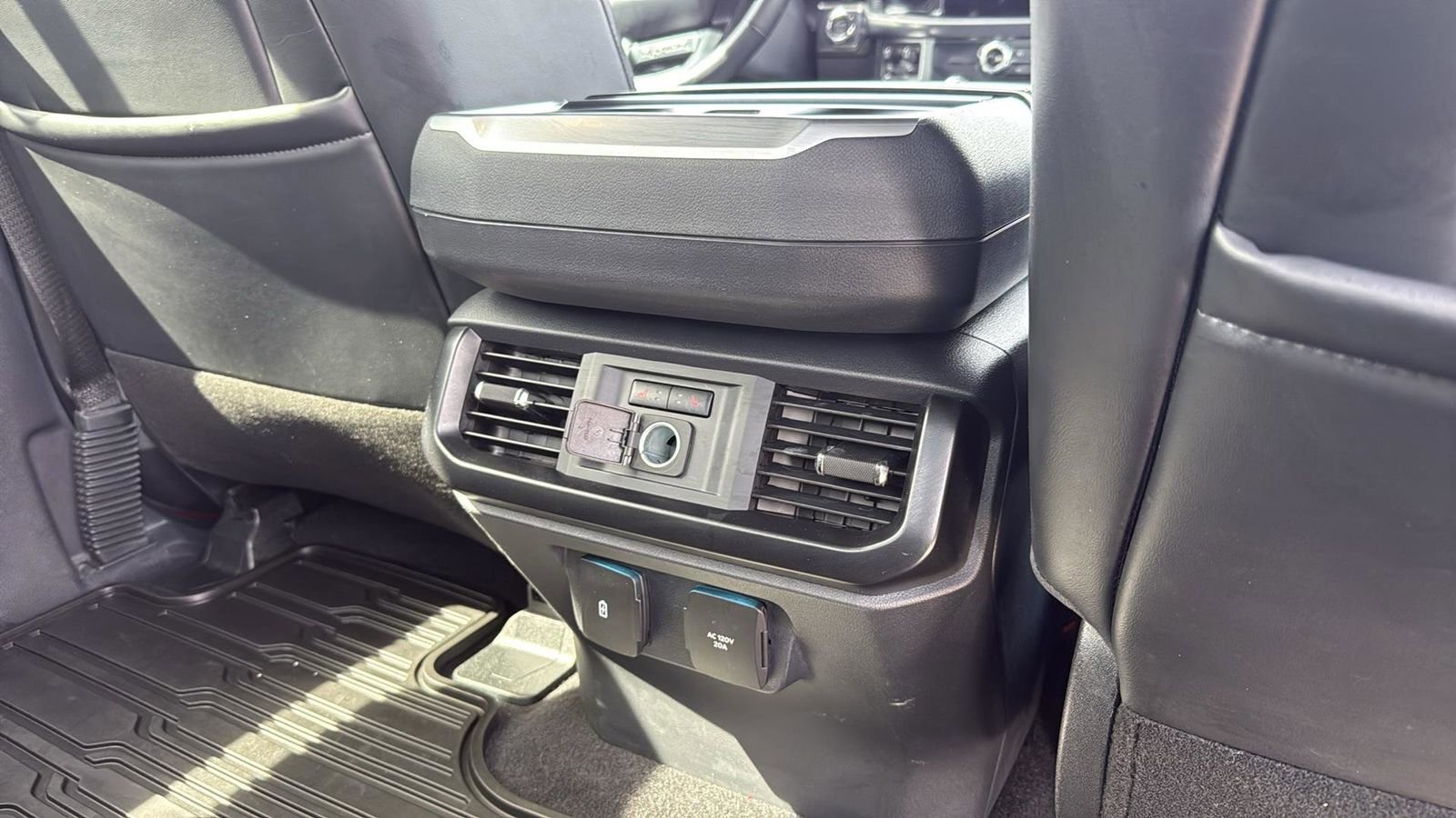 Certified 2025 Ford F150 Raptor image 28