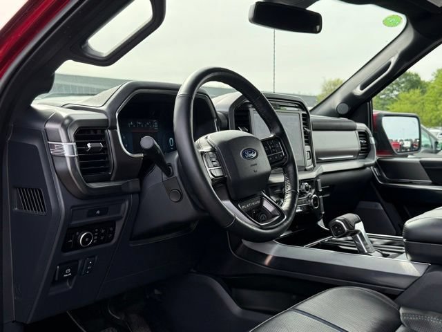 Certified 2025 Ford F150 Platinum w/ FX4 Off-Road Package AWD/4WD image 16