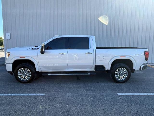 Used 2022 GMC Sierra 2500 Denali w/ Denali Ultimate Package AWD/4WD image 2